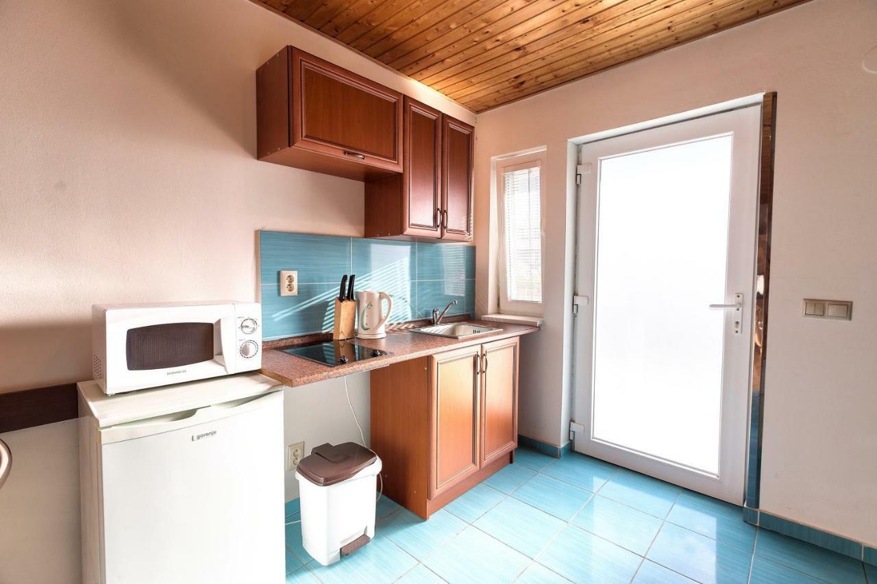 Готель Apartmanovy Dom Red Подгайська Екстер'єр фото