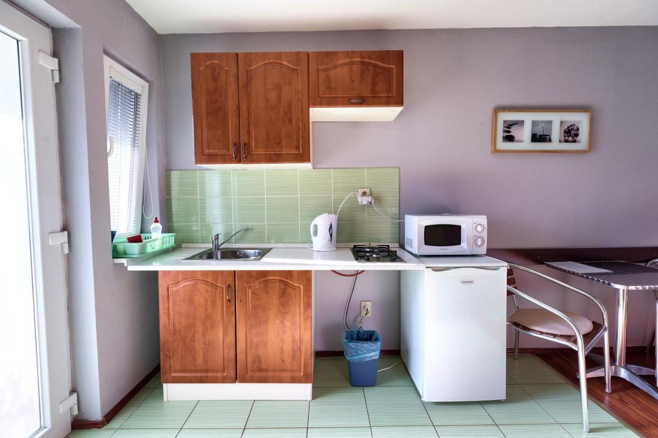 Готель Apartmanovy Dom Red Подгайська Екстер'єр фото